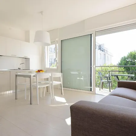 Apartment Lignano With Balcony Lignano Sabbiadoro