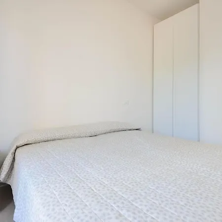 Lignano With Balcony Apartment Lignano Sabbiadoro